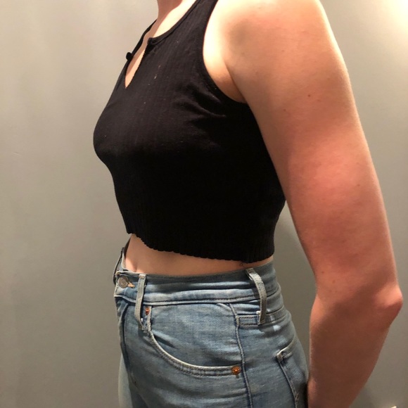 H&M Black T-Shirt, Scoop Back, Size 4 - Picture 3 of 3